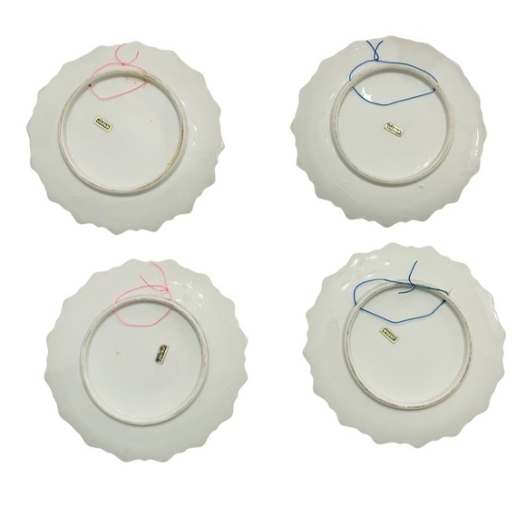 Vintage Set of 4 Gold Scalloped Edge Currier & Ives Dish Plates Made in Japan - Picture 2 of 6